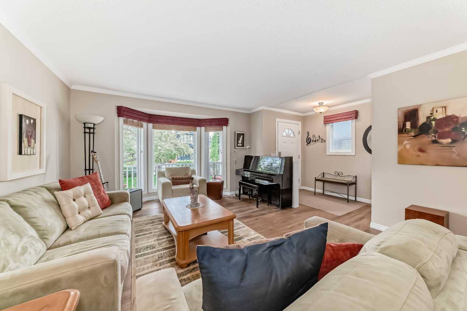 Calgary, AB T3C 1K4,1437 26 ST Southwest