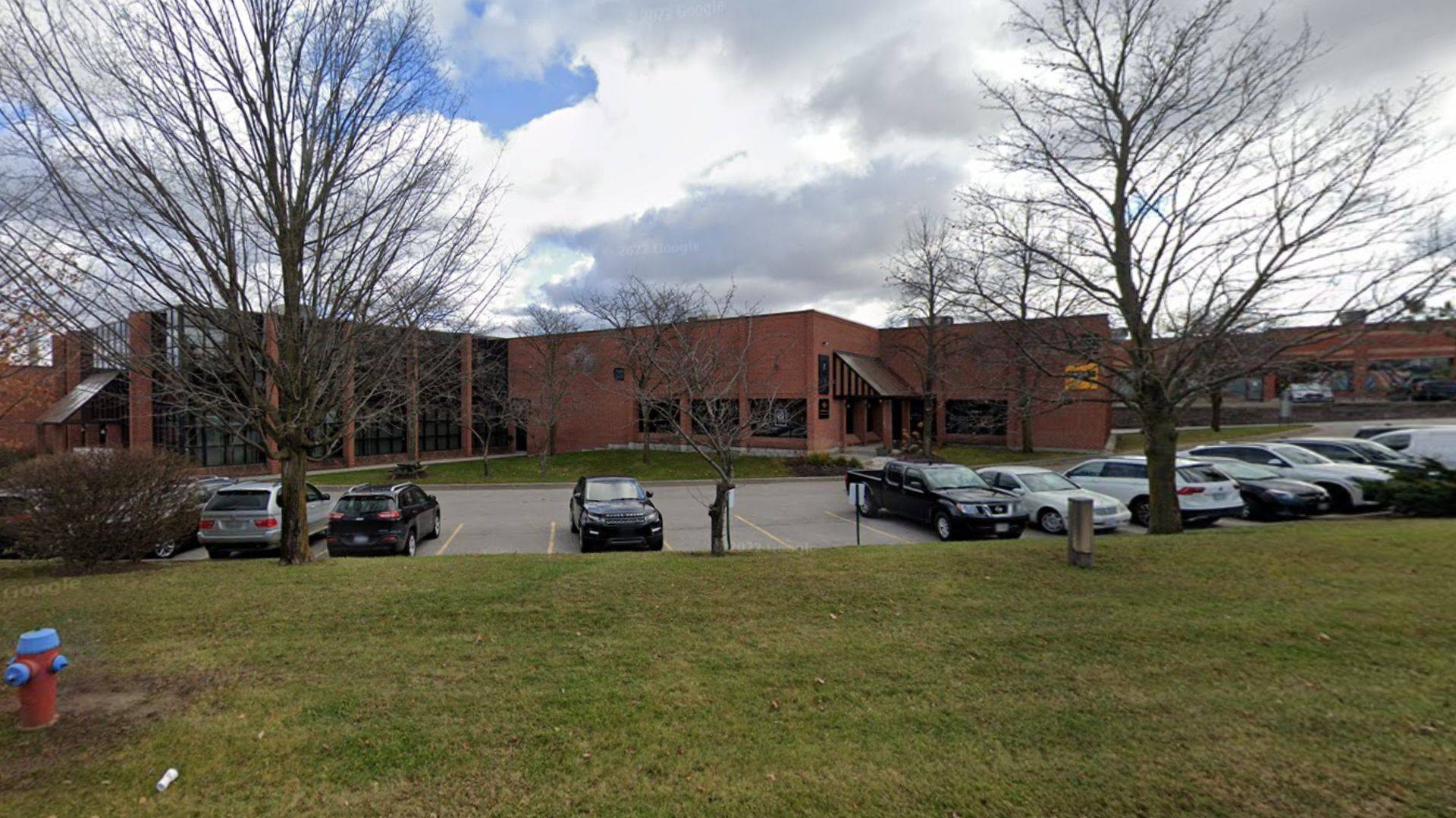 65 Beaver Creek RD W #104, Richmond Hill, ON L4B 1K4