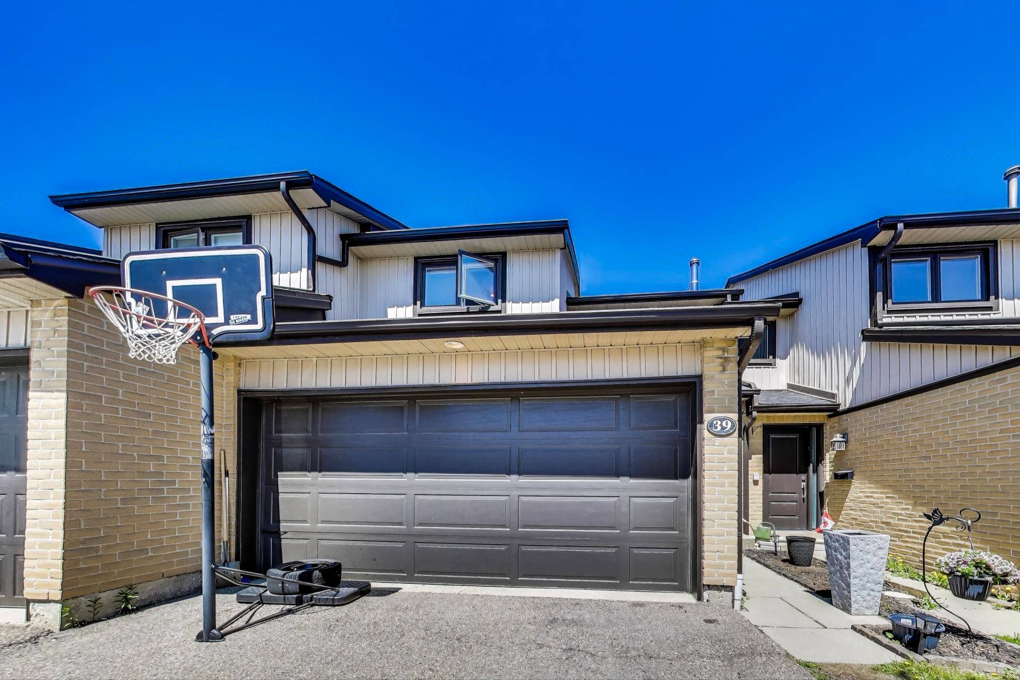 3510 South Millway N/A #39, Mississauga, ON L5L 3T9