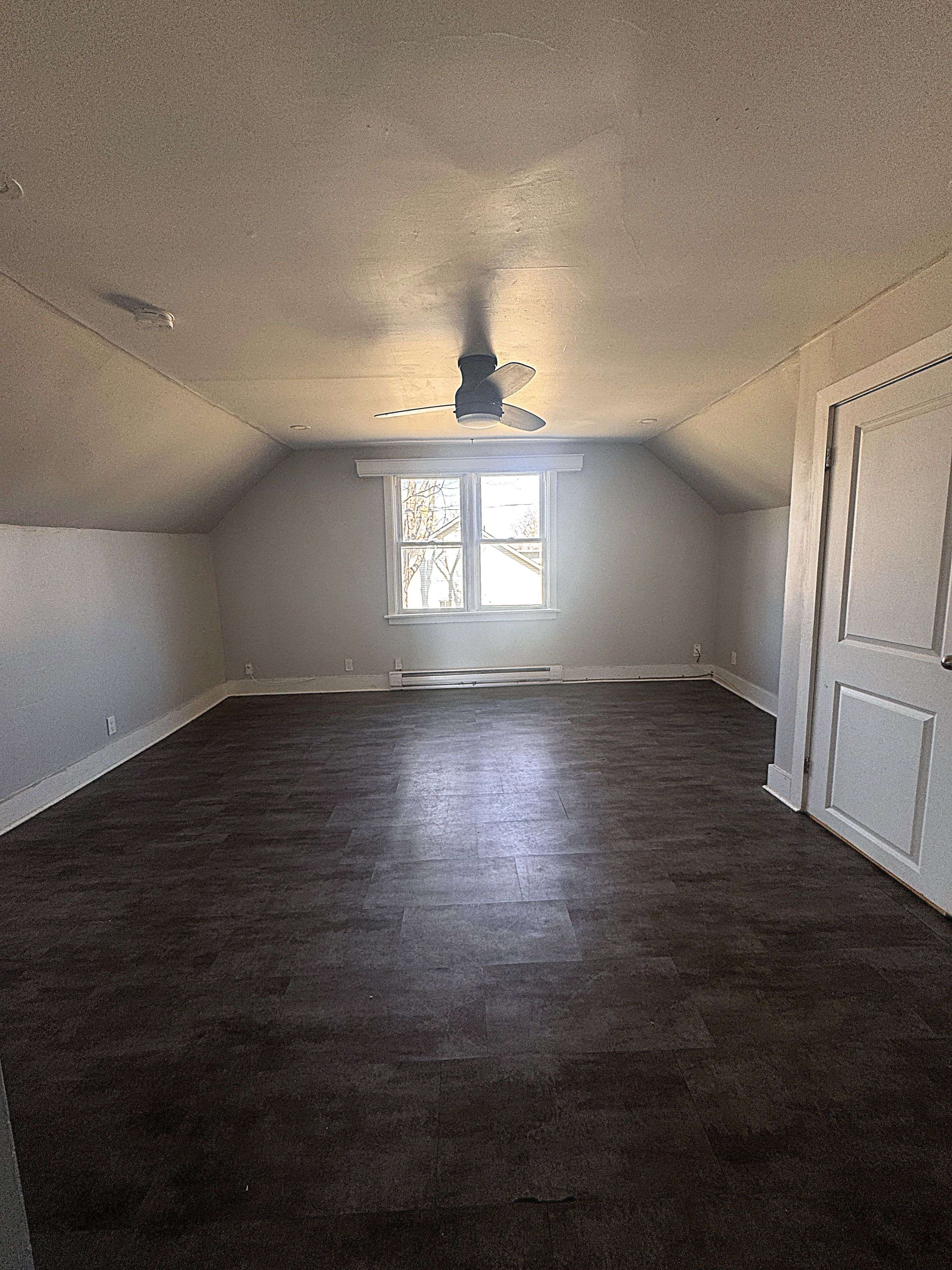 Fort Erie, ON L2A 5C4,398 Ferndale RD #2