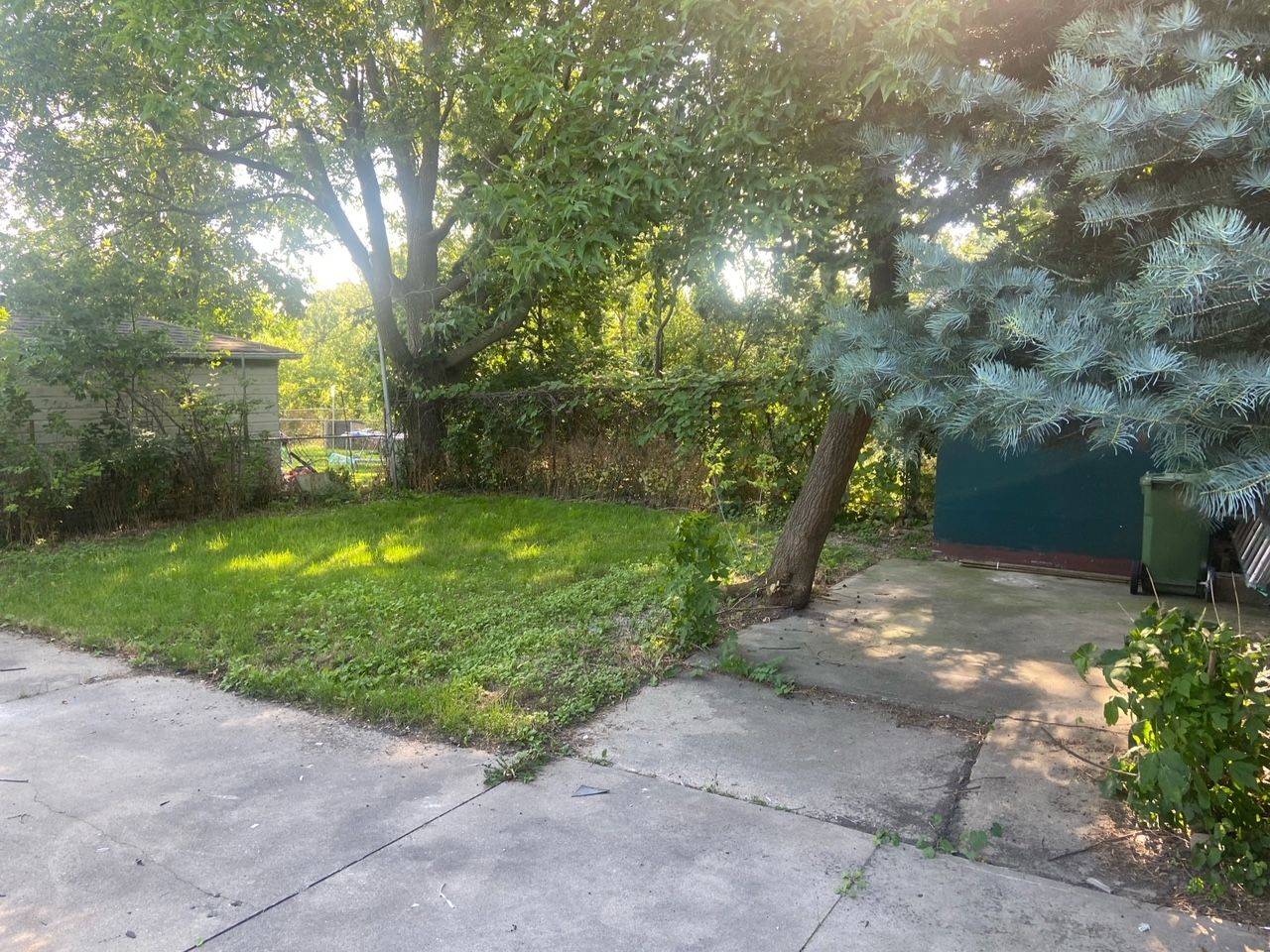 Hamilton, ON L8K 4W7,4 Parklands DR #lower