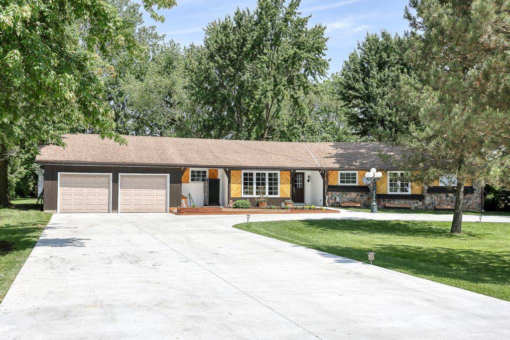 3880 Dundas ST, Thames Centre, ON N5V 5C6