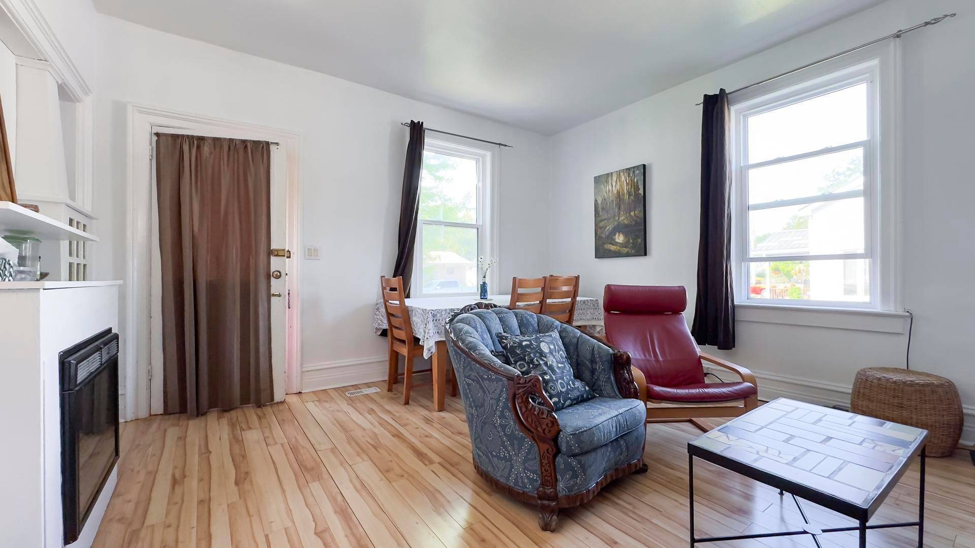 Bluewater, ON N0M 1X0,88 Richmond ST N