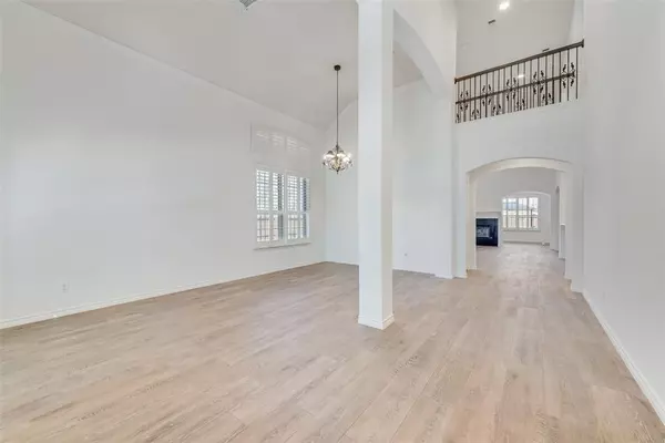 Plano, TX 75024,4621 Bending Oak Trail