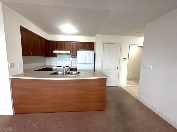 50 Brian Harrison WAY #2006, Toronto E09, ON M1P 5J4