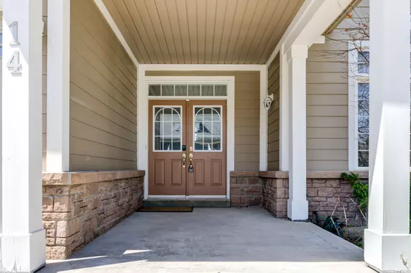 Collingwood, ON L9Y 4Z8,14 Surfside CRES S