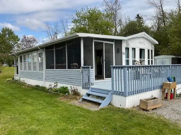 Otonabee-south Monaghan, ON K0L 2G0,1 Grandview AVE