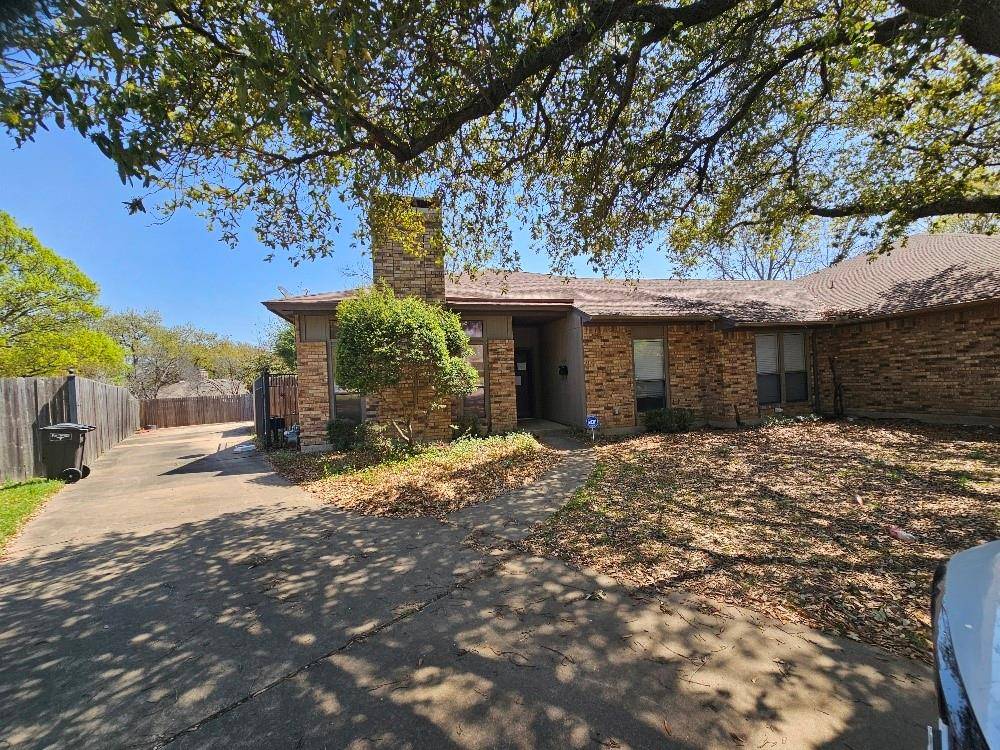 4513 Altamesa Boulevard, Fort Worth, TX 76133