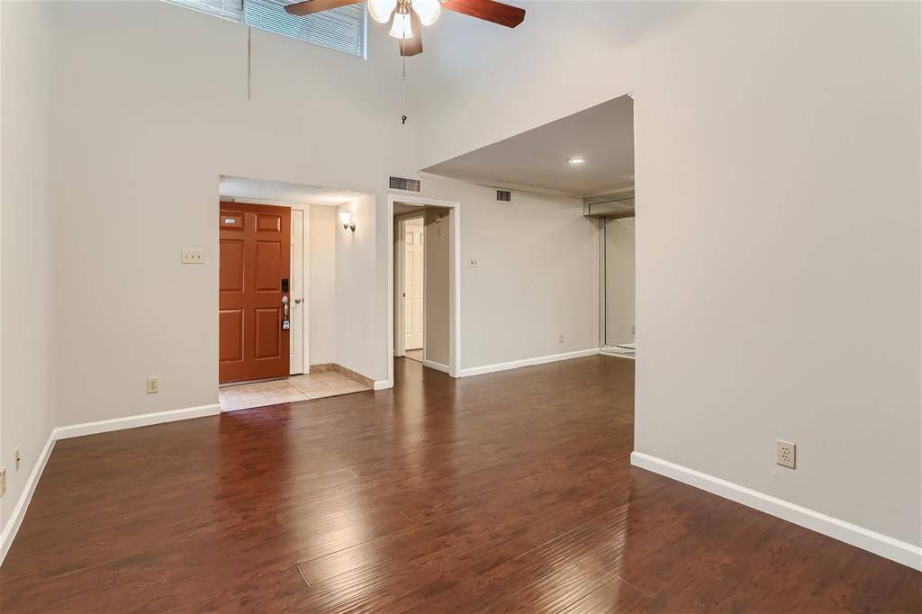 Addison, TX 75001,16301 Ledgemont Lane #269