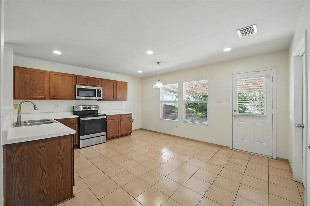 Denton, TX 76210,3105 Lipizzan Drive