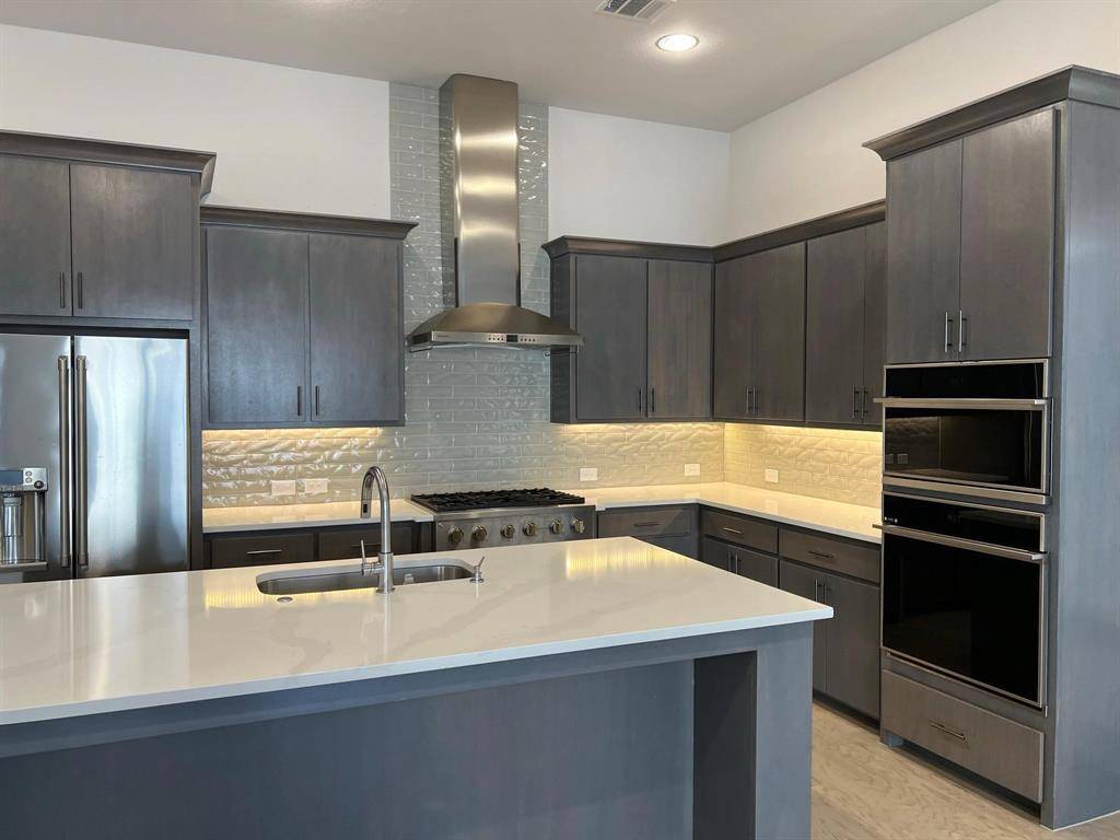 Plano, TX 75024,7706 Element Avenue