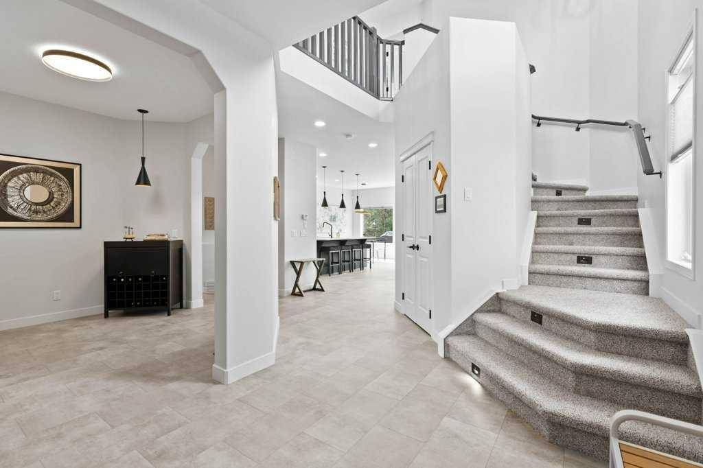 Calgary, AB T3M 1H6,23 Cranleigh Close Southeast