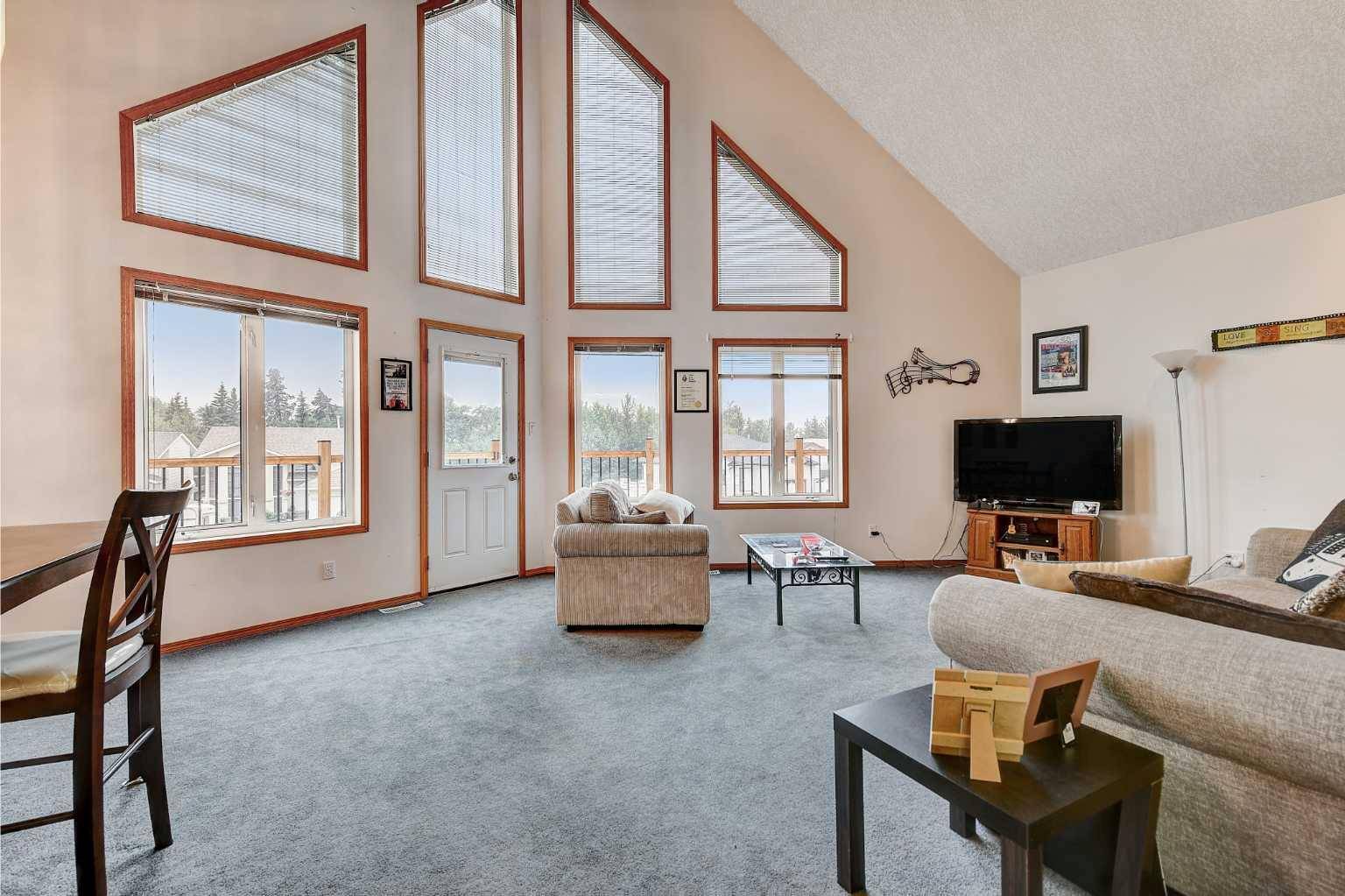 Grande Cache, AB T0E 0Y0,10816 STERN CRES
