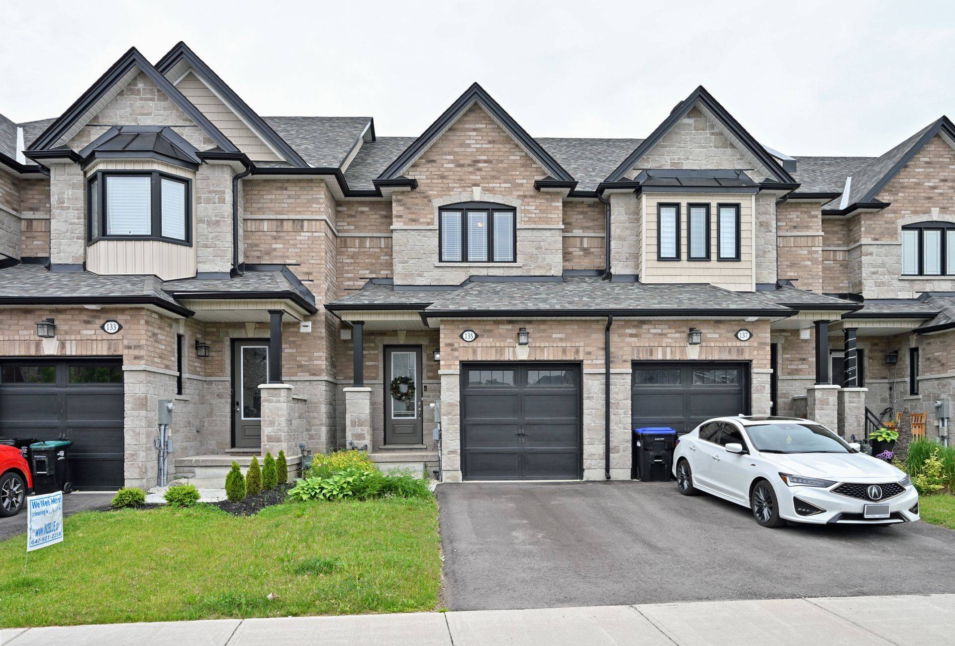 135 Walker BLVD, New Tecumseth, ON L9R 0R2
