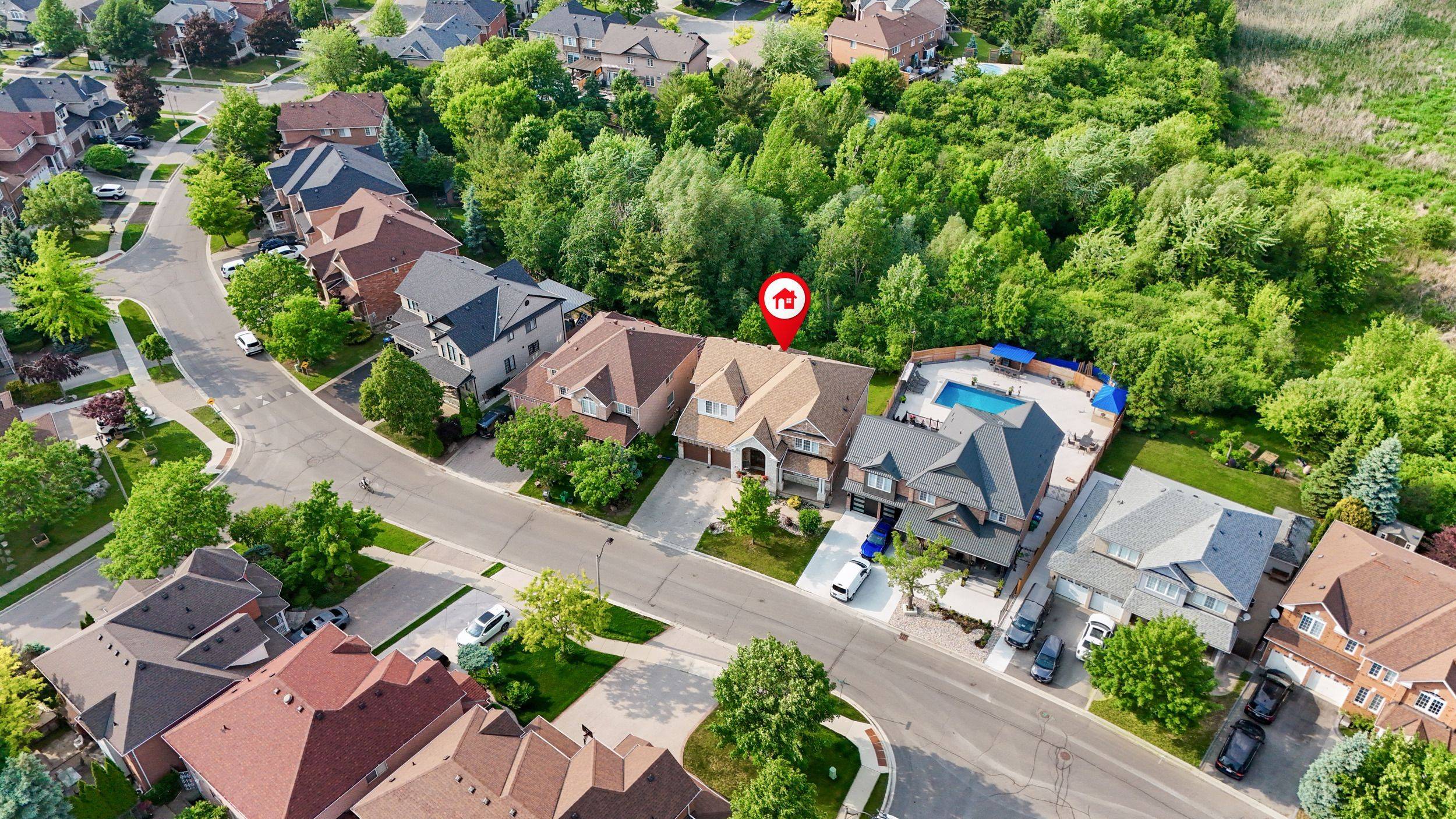 Brampton, ON L6P 1A7,104 Treeline BLVD
