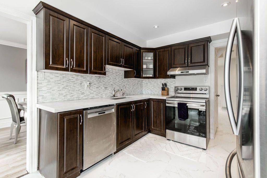 Brampton, ON L6X 3T5,120 Candy CRES