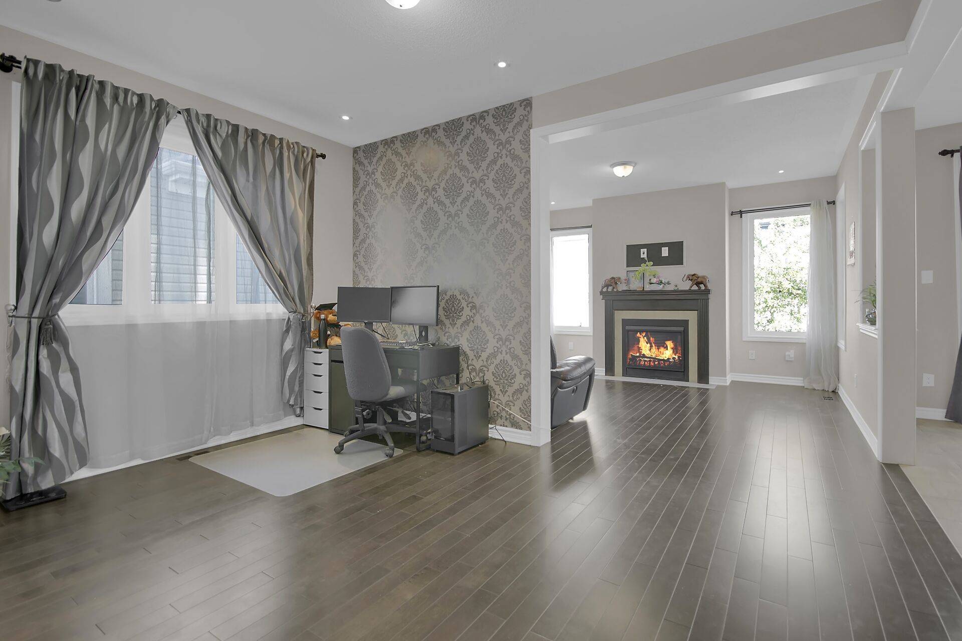 Barrhaven, ON K2J 6C5,906 Whimbrel WAY