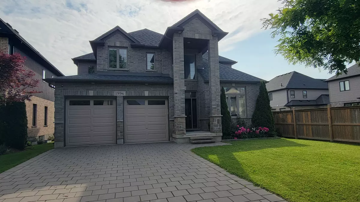 London North, ON N5X 0J6,1996 Ballymote AVE
