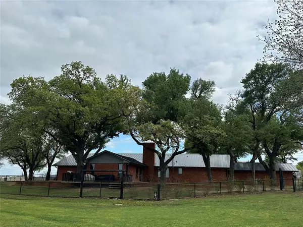 Graham, TX 76450,712 State Highway 67