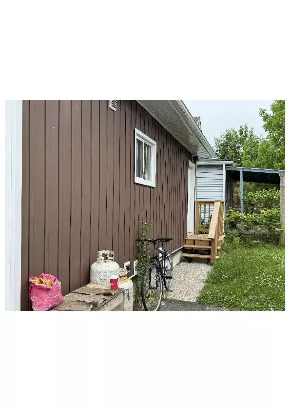 Niagara Falls, ON L2E 3K1,4123 Hickson AVE