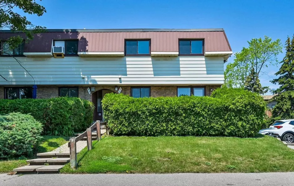 506 Normandy ST #17, Oshawa, ON L1H 7N8