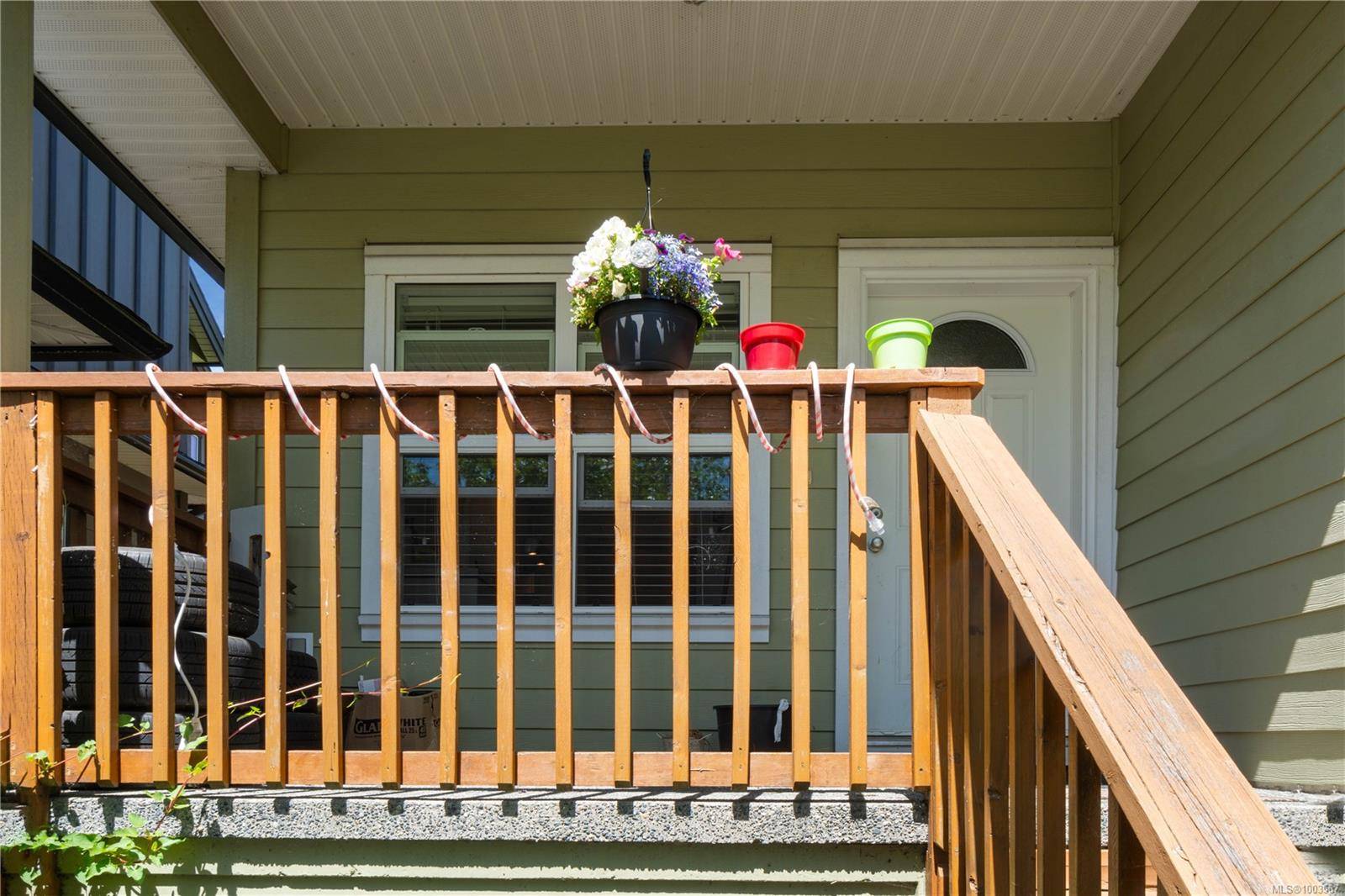 Nanaimo, BC V9S 1H6,582 Rosehill St #101