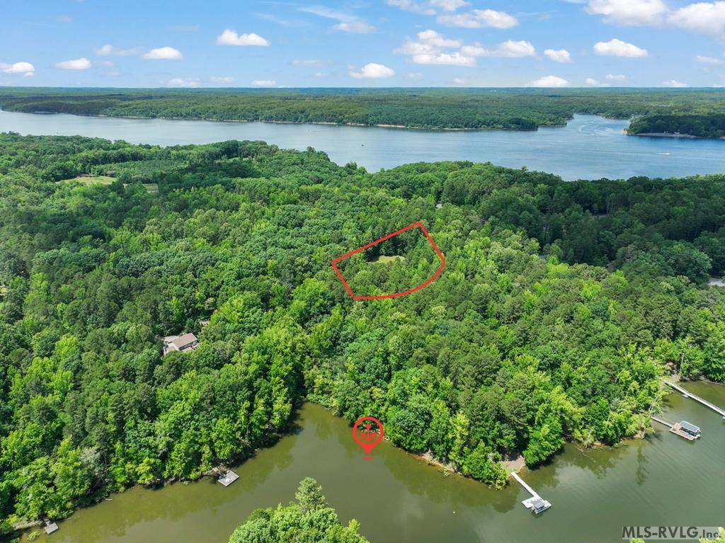 1-3 Cedar Point Lane, Buffalo Junction, VA 23927