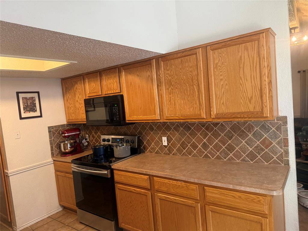 Mansfield, TX 76063,1011 Blue Jay Drive