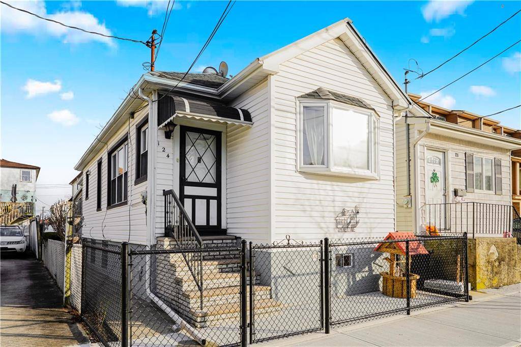 Staten  Island, NY 10306,124 Hett ST