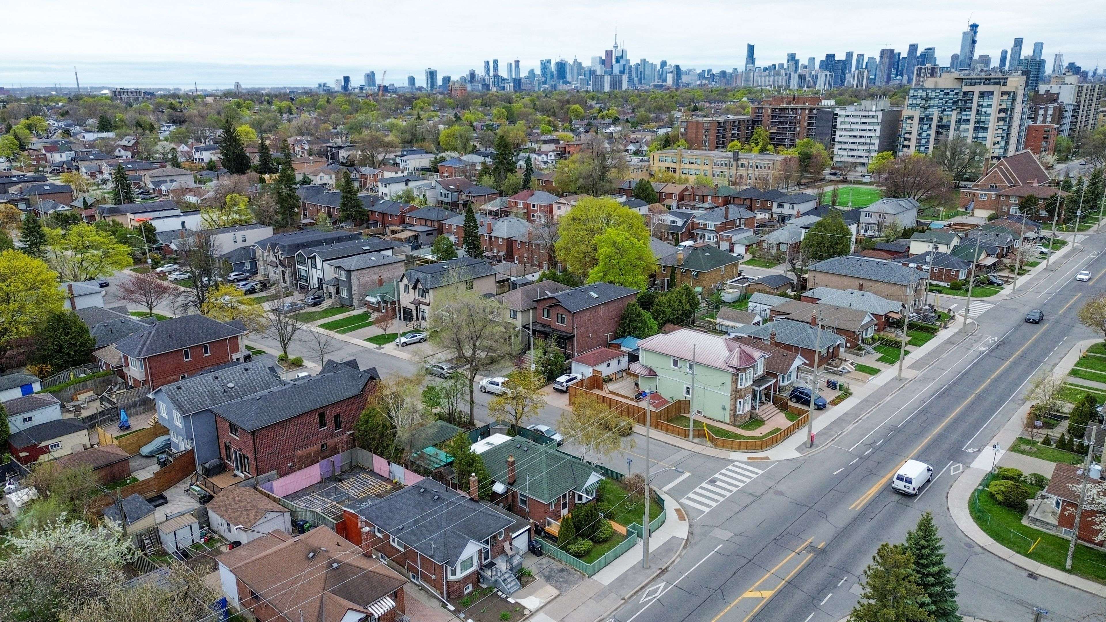 Toronto E03, ON M4J 2N1,319 Cosburn AVE