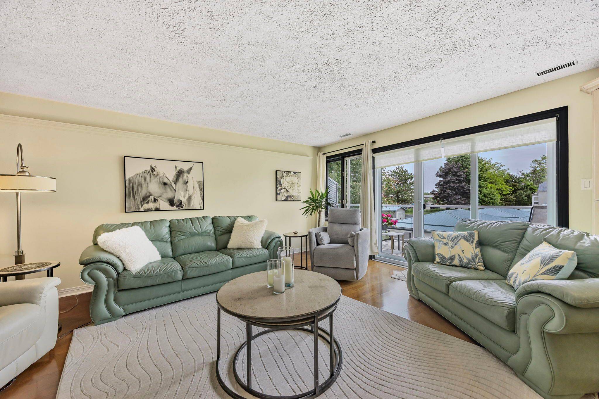 Orillia, ON L3V 7L5,585 Atherley RD #201