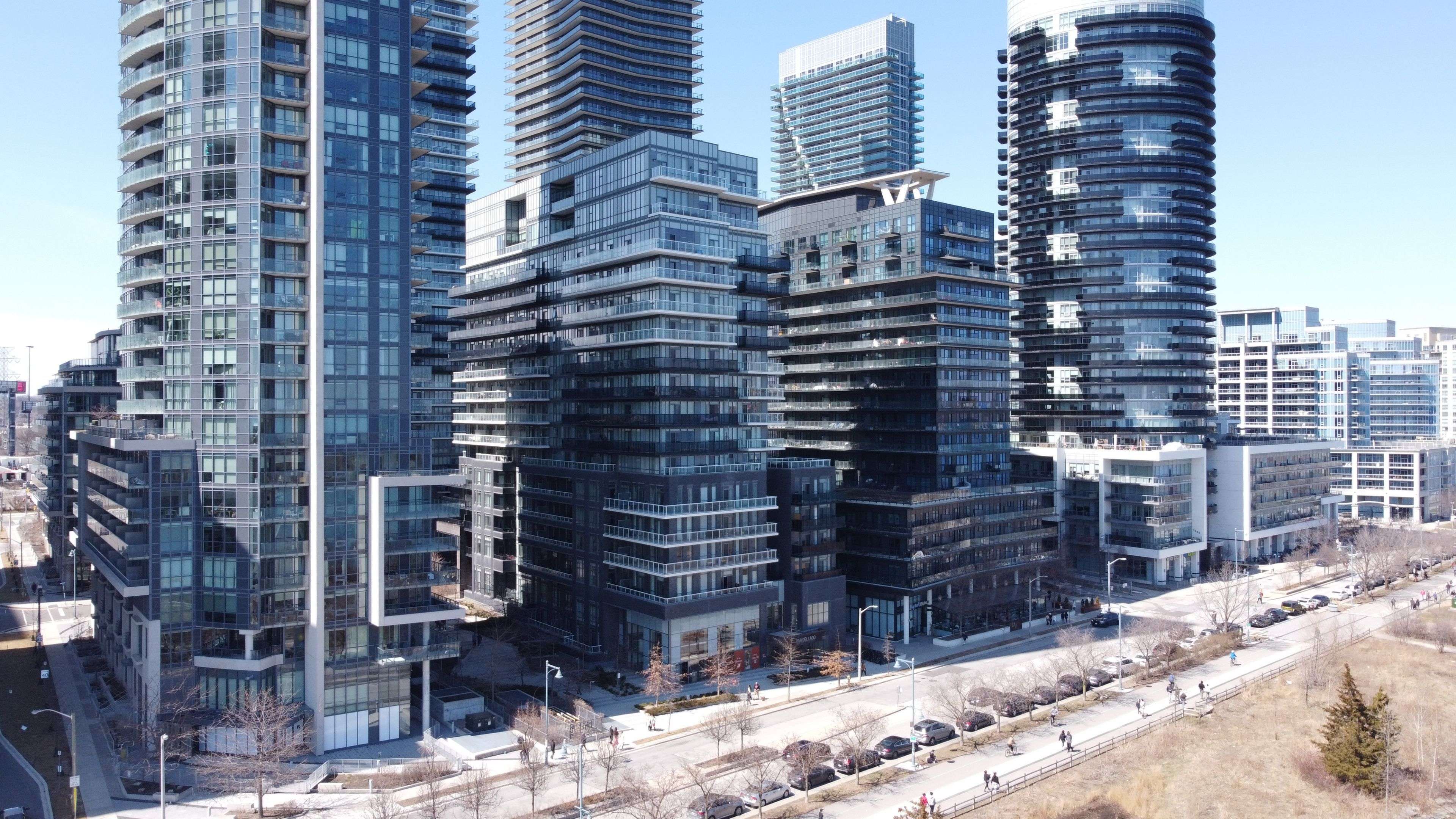 39 Annie Craig DR #803, Toronto W06, ON M8V 0C5