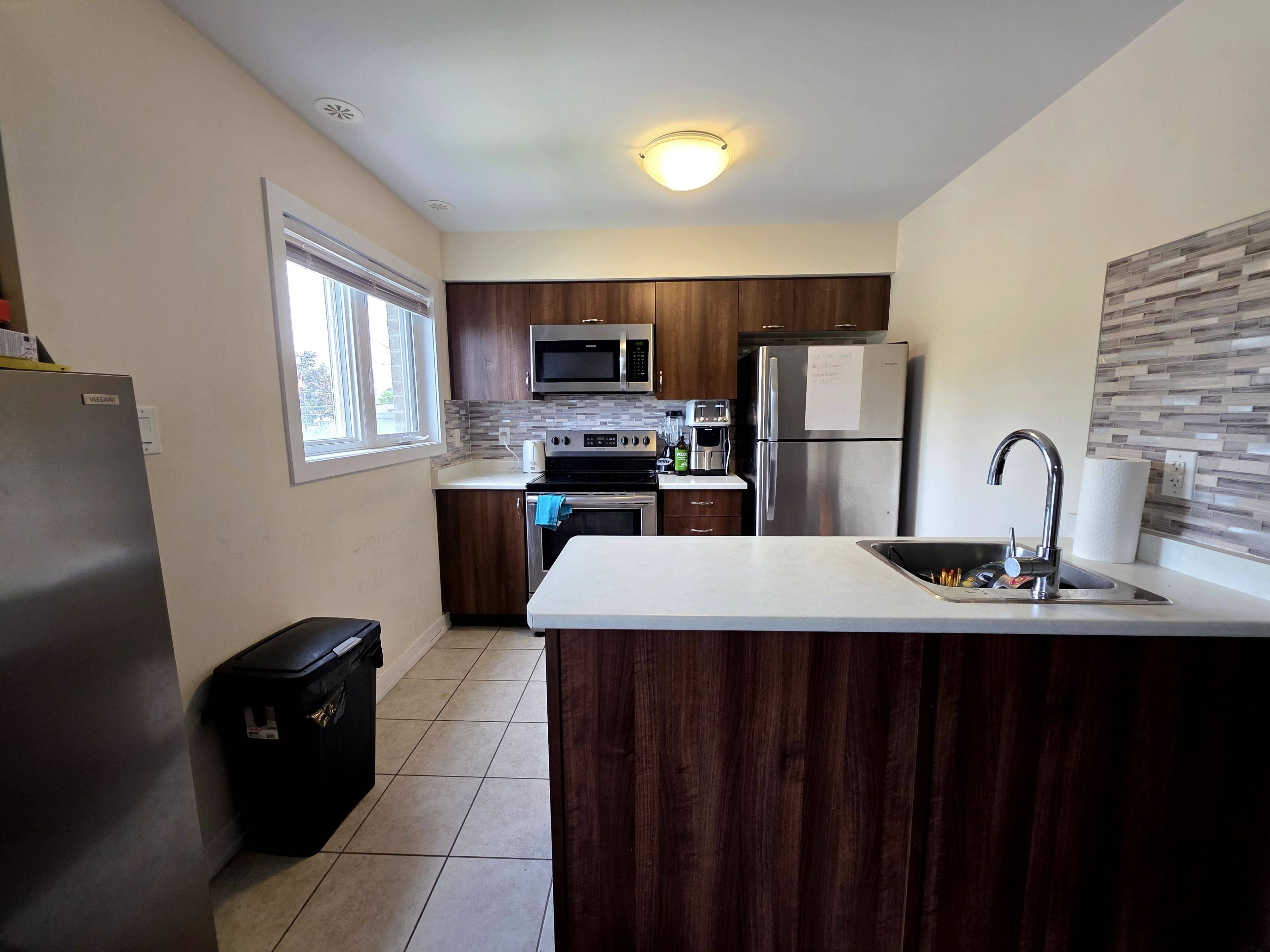 Toronto W05, ON M9M 1M3,2355 Sheppard AVE W #234