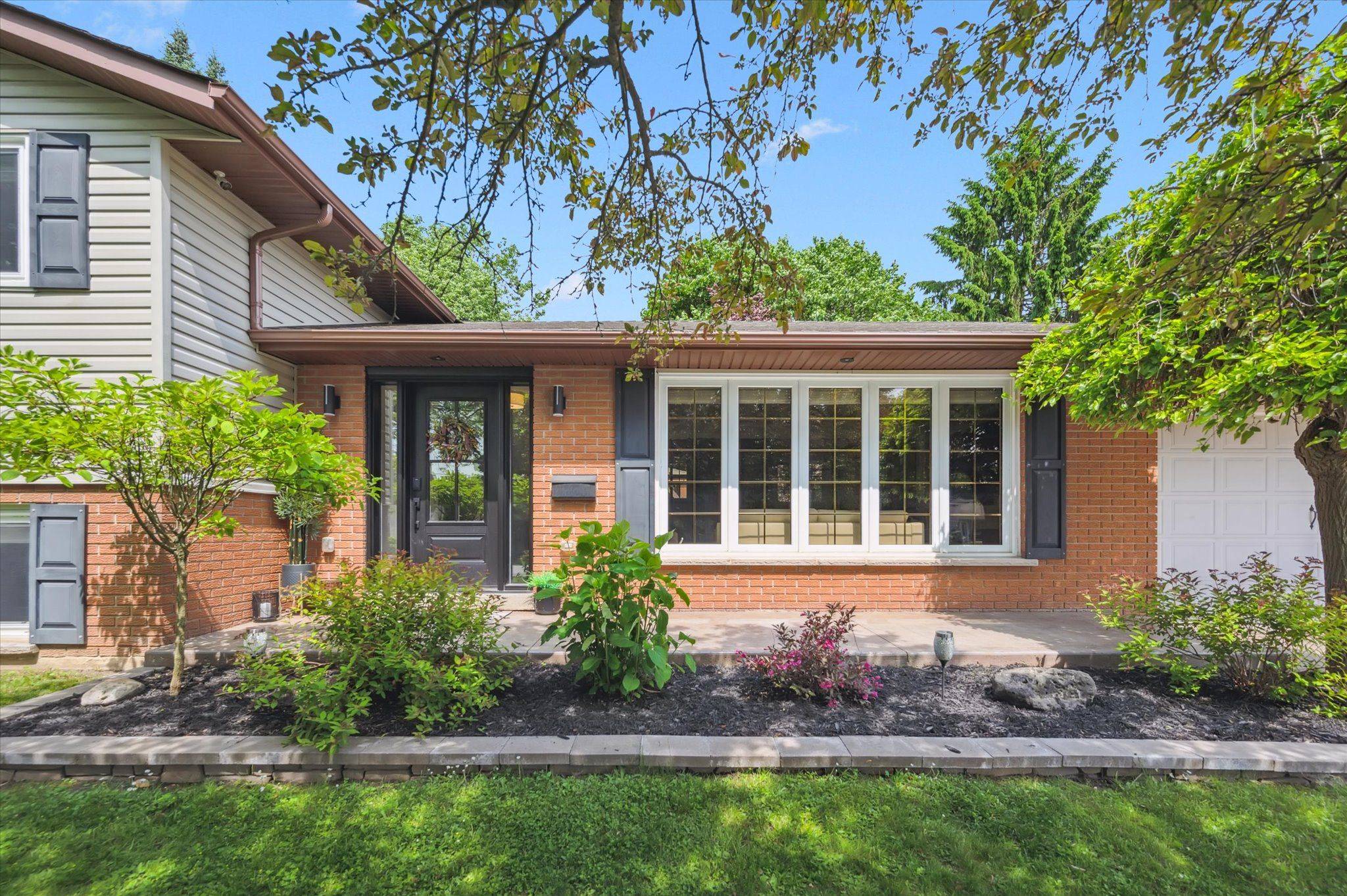 Centre Wellington, ON N1M 3A2,765 Bon Accord ST