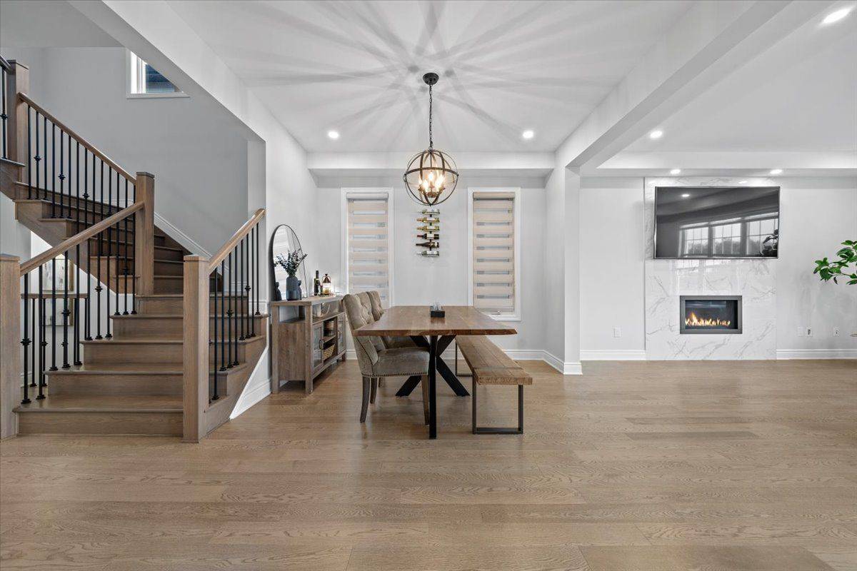 Stittsville - Munster - Richmond, ON K2S 2Y8,126 Unity PL