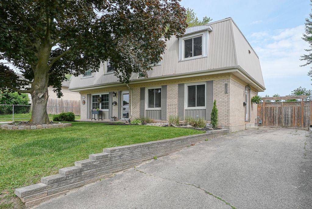 Woodstock, ON N4S 7N9,1003 B Nesbitt CRES