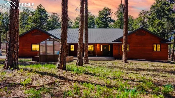12655 Greenland Acres RD, Larkspur, CO 80118