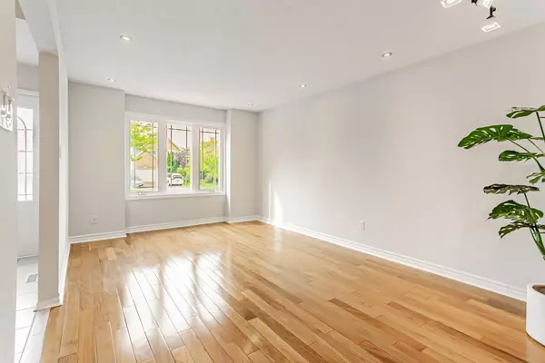 Mississauga, ON L5N 5C5,7221 Danton Promenade N/A