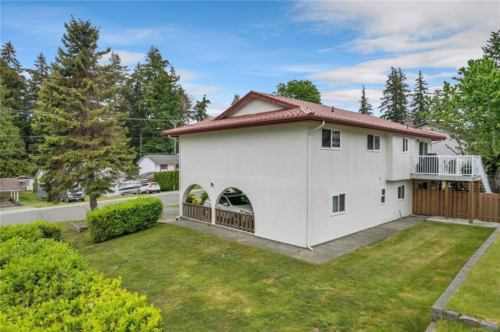 Campbell River, BC V9W 6X4,403 McPhedran Rd S
