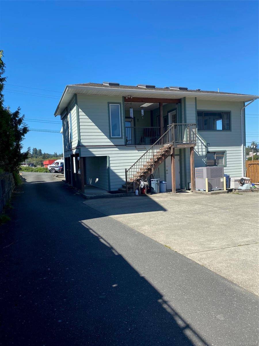 Campbell River, BC V9W 3C5,1105 Greenwood St