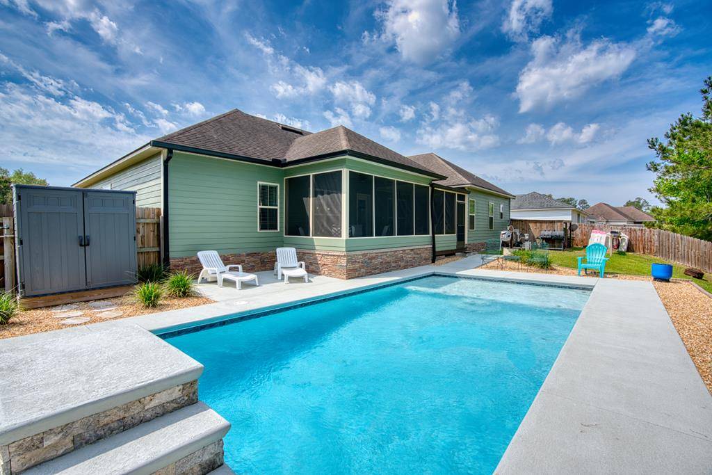 7527 Kayla Drive,  Hahira,  GA 31632