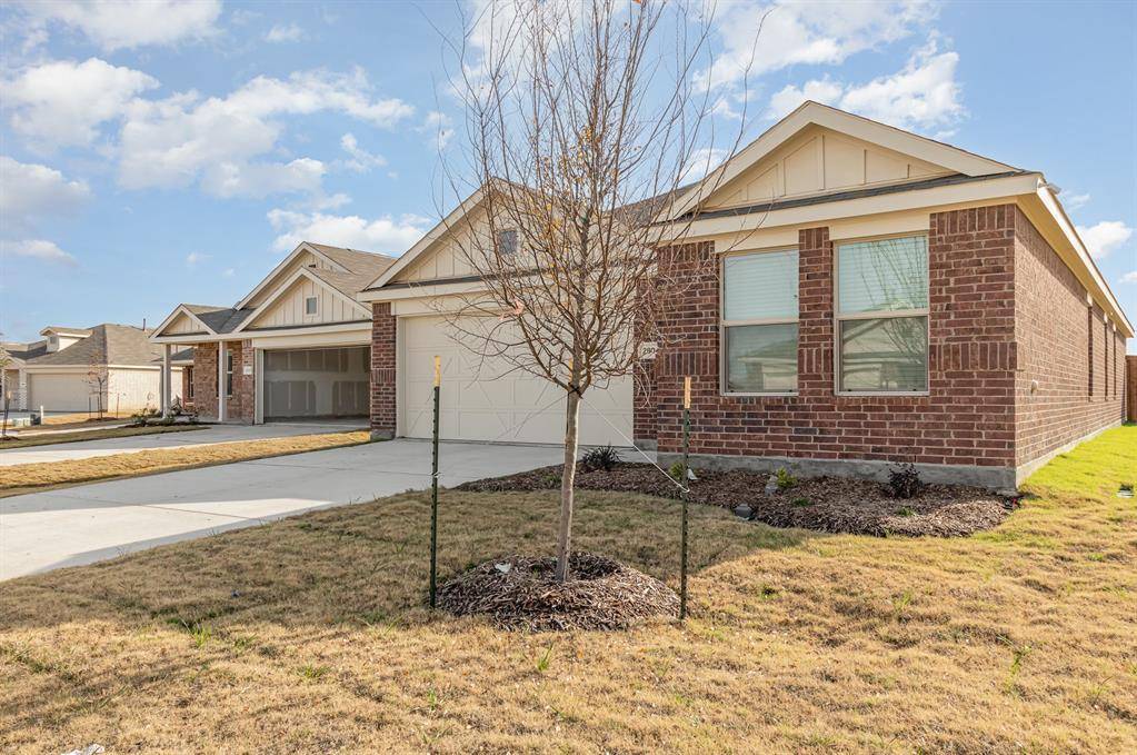 Little Elm, TX 75068,2804 Green Hill Way