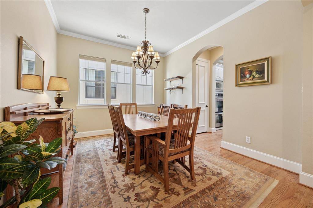 Dallas, TX 75214,7106 Coronado Avenue