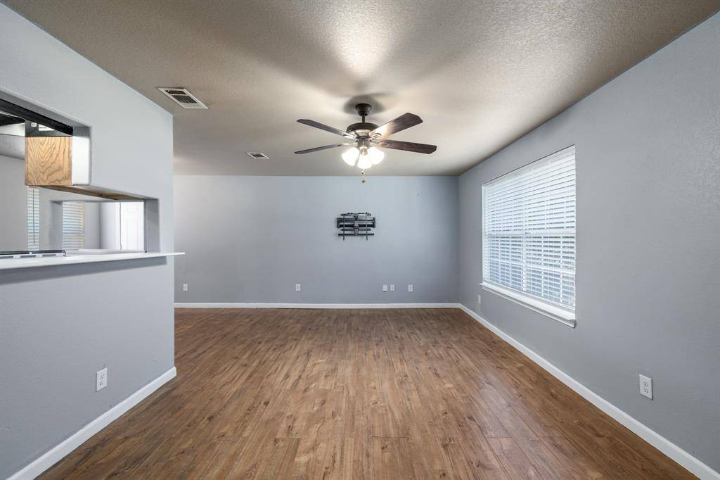 Richland Hills, TX 76118,6704 Lavon Drive