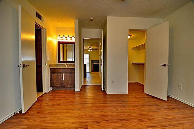 Dallas, TX 75231,6910 Skillman Street #2001
