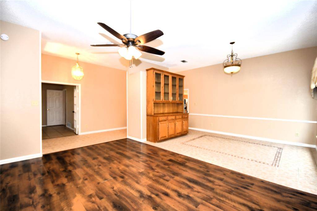 Garland, TX 75040,2906 Kingswood Drive