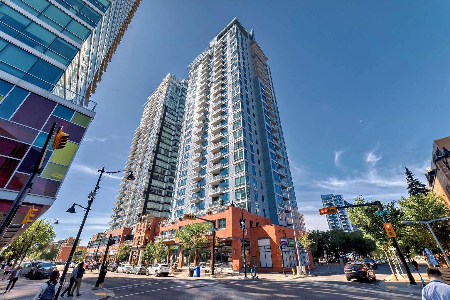Calgary, AB T2R 0V6,215 13 AVE Southwest #1201