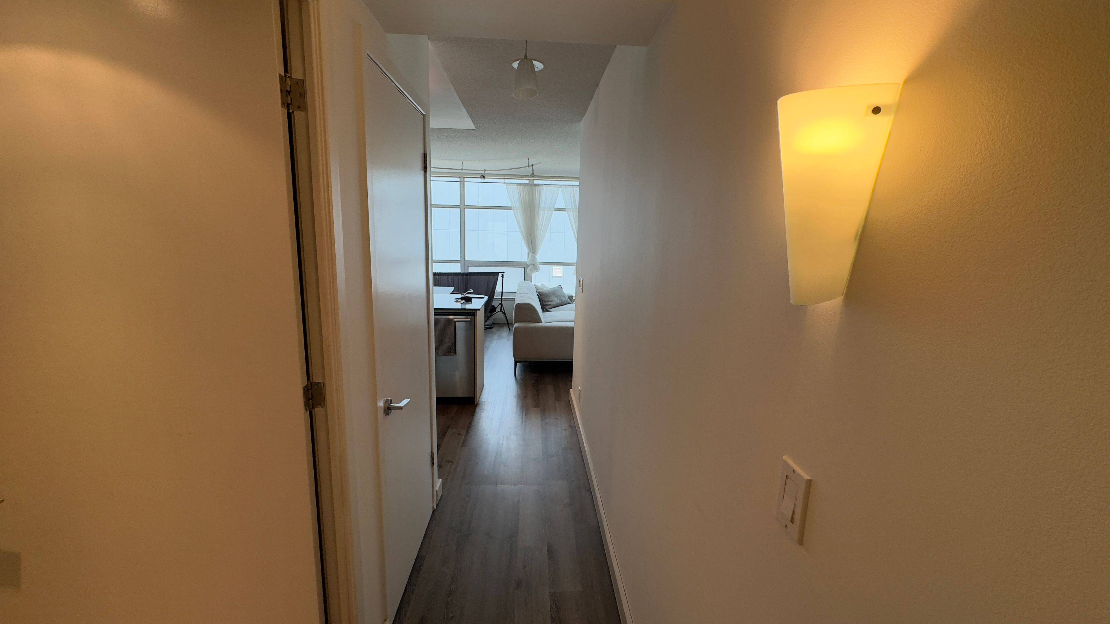 Toronto C01, ON M5V 3W9,350 Wellington ST W #317