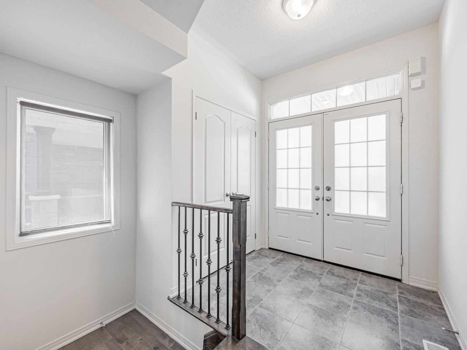 Oshawa, ON L1L 0H5,2373 Secreto DR