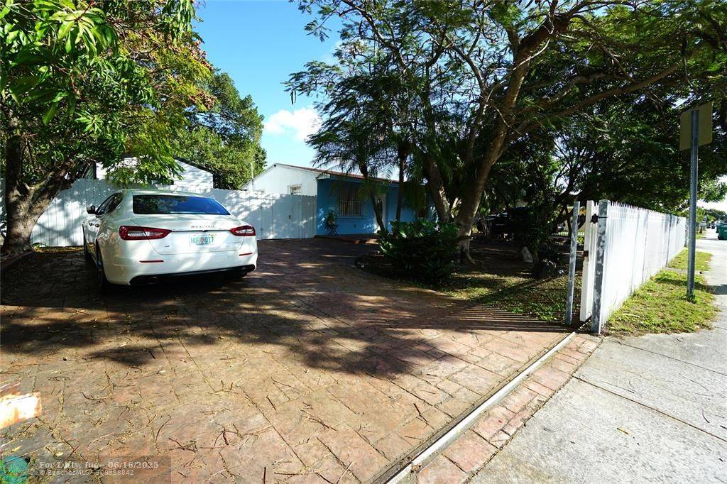 Miami, FL 33157,10451 SW 184th Street
